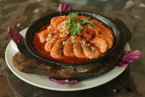 52铁板蒜香虾 -农家乐