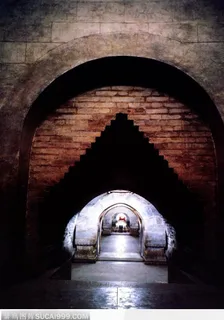 明十三陵-金刚墙