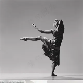 舞蹈动作-穿裙子抬起左脚和左手跳舞的外国美女