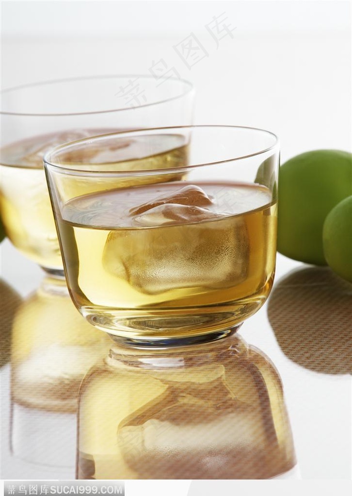 清凉饮品-青梅和酒水