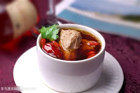 品药膳煲排骨 品药膳煲排骨