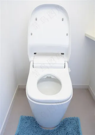 简洁大方的卫生间免费下载