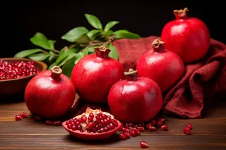 红石榴水果摄影图