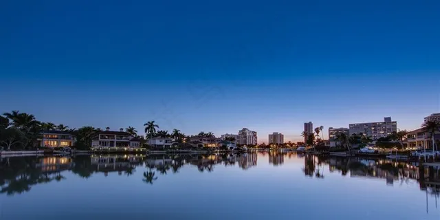 美丽的海滨夜景图片 美丽的海滨夜景图片