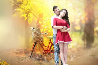 背后拥抱情侣写真图片