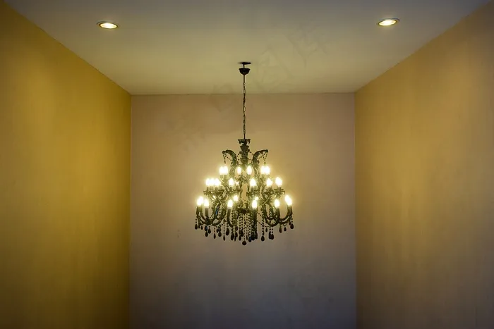 吊灯吸顶灯图片