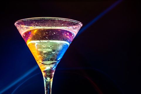 炫彩鸡尾酒设计素材图片 炫彩鸡尾酒设计素材图片