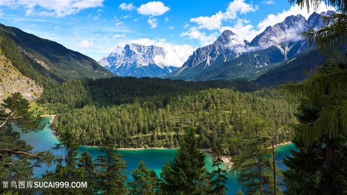 雪山湖畔美景风景画壁纸