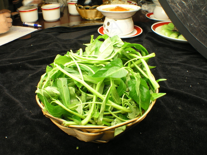 一空心菜 