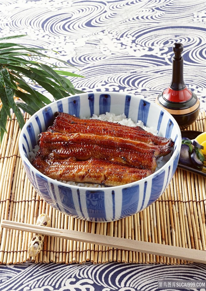 日本料理美食海鲜鳗鱼饭图片