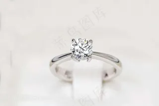 白金婚礼钻戒