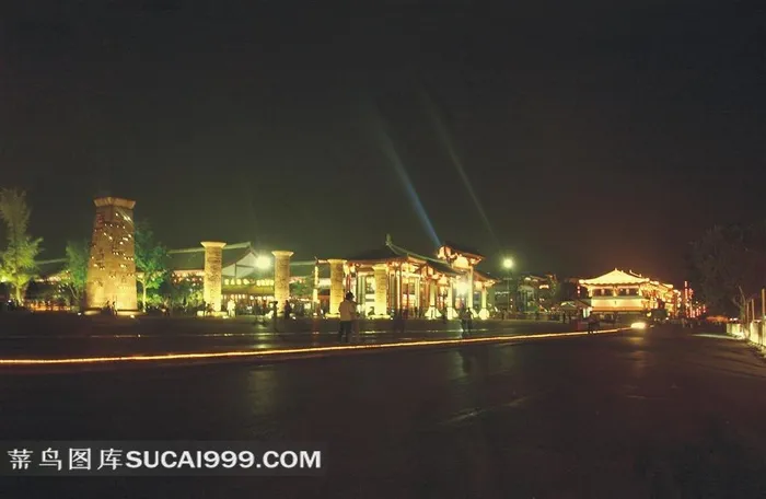 城市仿古建筑夜景