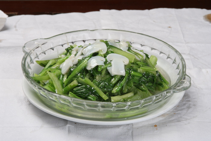 口蘑浇油小白菜