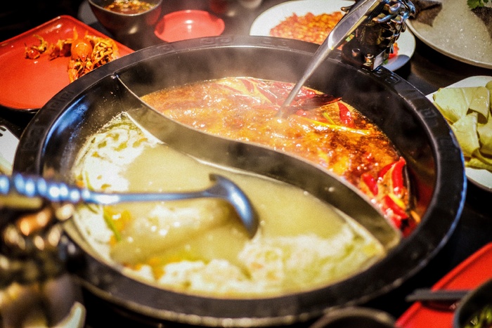 鸳鸯锅火锅底料美食汤底清补美味设计素材