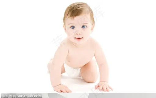 可爱儿童-爬行的可爱宝宝