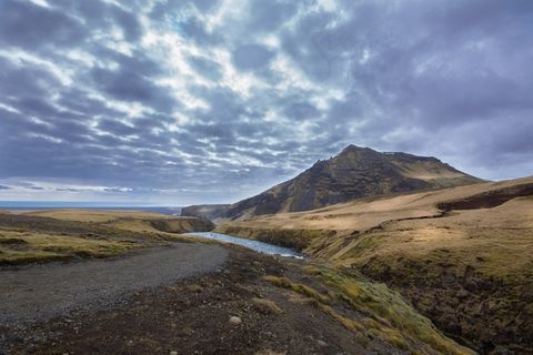 河山天空云阴溪布鲁克