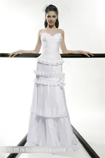 高贵气质外国美女婚纱摄影照