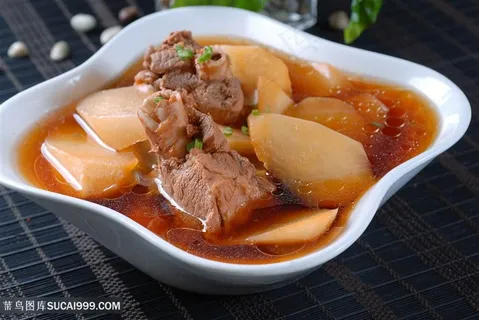 汤萝卜炖大骨 汤萝卜炖大骨