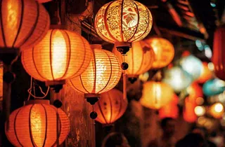 灯笼喜庆中秋佳节夜晚，元宵节摄影图