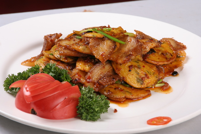 饼子回锅肉