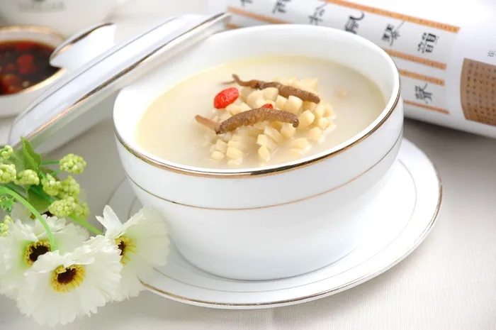 GY00029虫草炖活鲍3