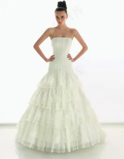 欧美穿婚纱的图片