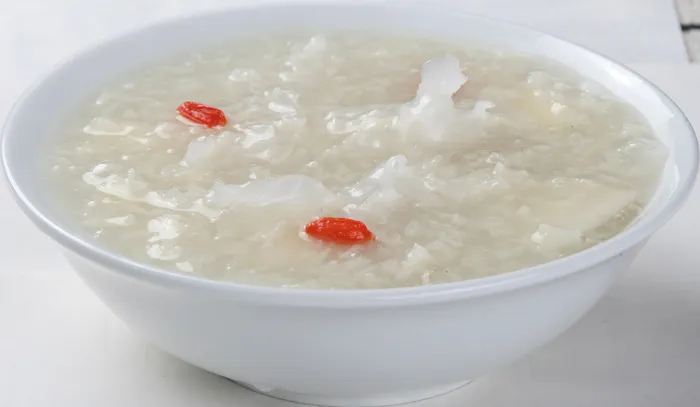 银耳雪梨粥 (2)