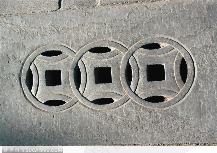 中国古代石雕建筑-重叠的镂空钱币石雕