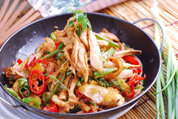 干锅美食焖锅湘菜麻辣香辣纸锅干锅手撕鸡