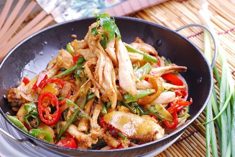干锅美食焖锅湘菜麻辣香辣纸锅干锅手撕鸡