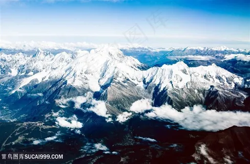 连绵的雪山全景摄影图片 连绵的雪山全景摄影图片