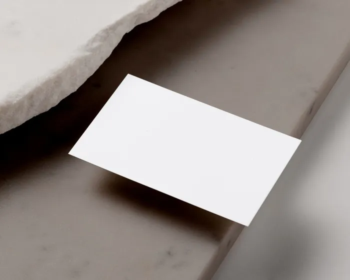 石块背景单面高档轻奢名片样机psd模版下载