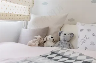 白色儿童房卧室装修效果高清图片