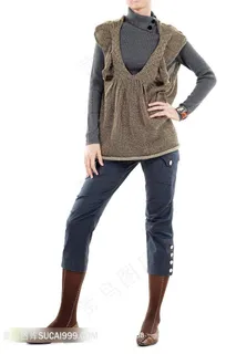 叉腰的时装美女