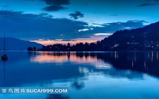 夜晚的美丽湖景山水风景图片 夜晚的美丽湖景山水风景图片