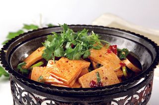 干锅美食焖锅湘菜麻辣香辣纸锅干锅千页豆腐