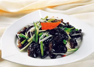 96x-108韭菜银芽炒木耳