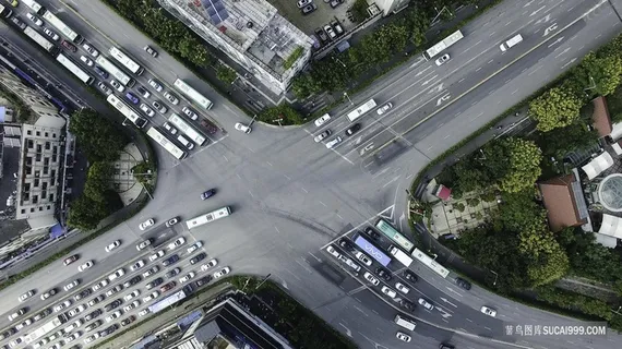 航拍交叉路口风景图片 航拍交叉路口风景图片