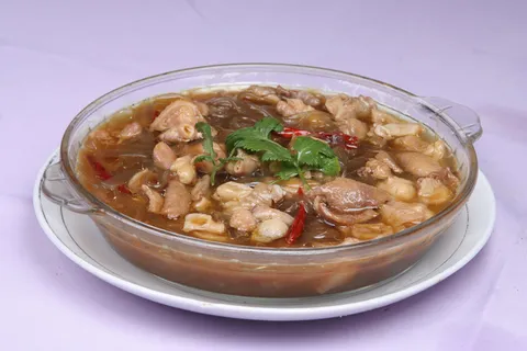 鸡皮炖宽粉-凯龙食神府