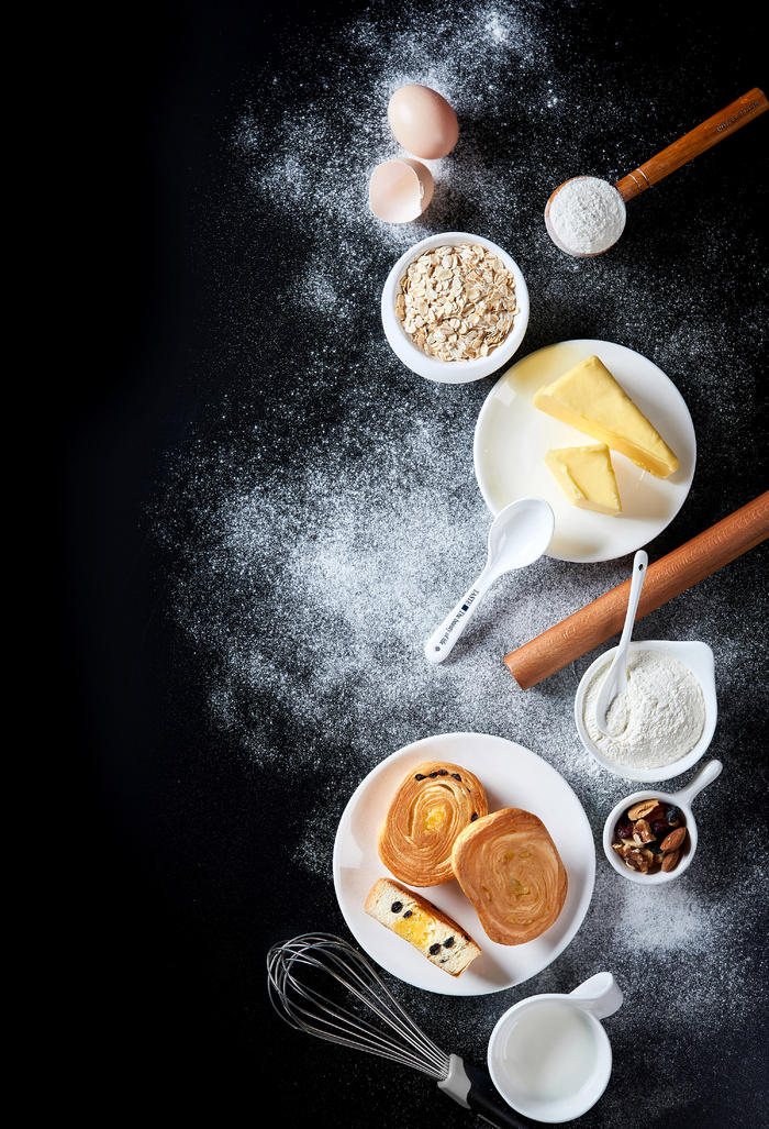 蛋糕店小蛋糕慕斯美食甜品图片