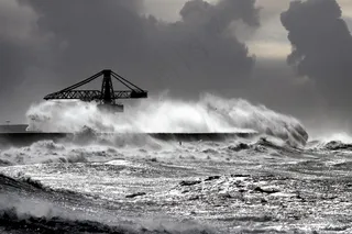 海啸高清图片下载