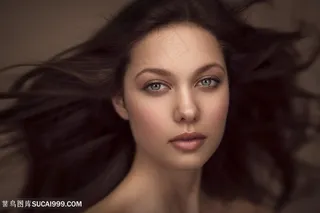 飘逸发型欧美美女图片