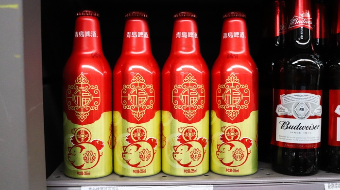 青山岛啤酒图片