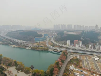 荆门天鹅湖高架桥 荆门天鹅湖高架桥