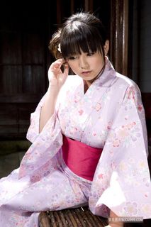 穿和服的清纯*嫩模美少女高清摄影图片