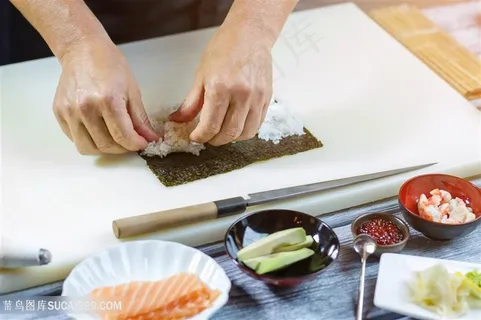 制作寿司的人物高清图 制作寿司的人物高清图