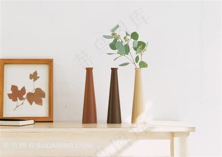 温馨淡雅瓷器花瓶标本 温馨淡雅瓷器花瓶标本