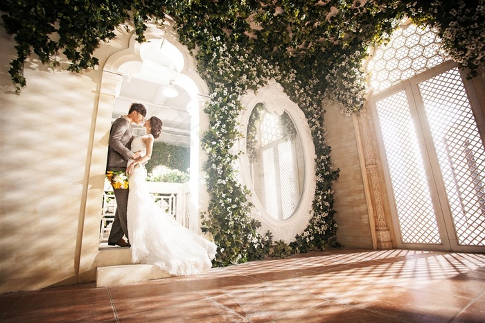 相伴不渝的恋人婚纱精美大图