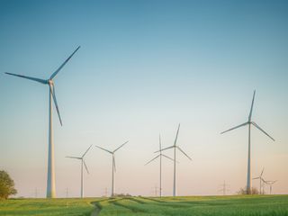 蓝天白云草地分车 摄影 海报