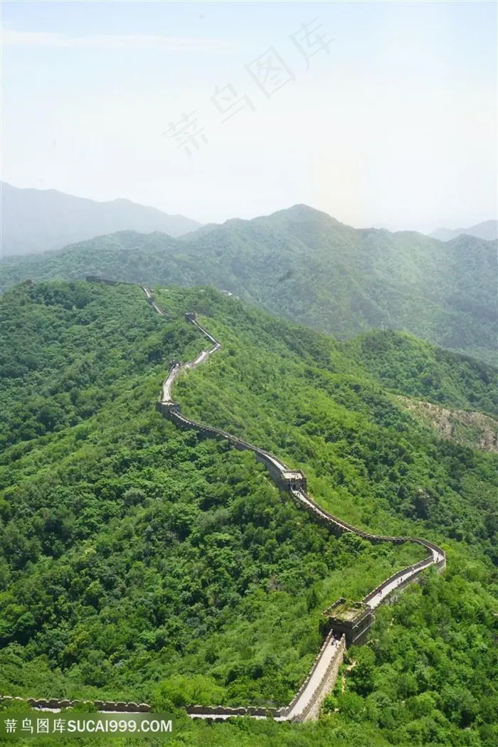 绿山中的小长城